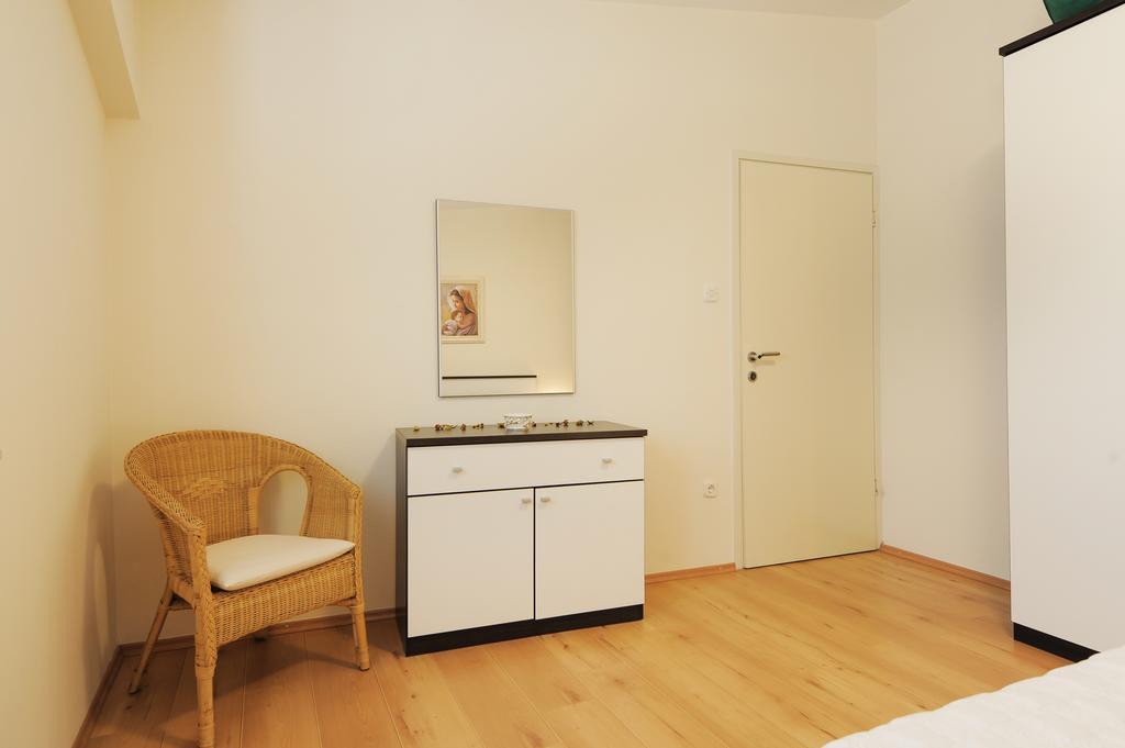 Apartment Jaz Bibinje Szoba fotó